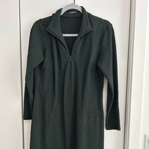 J. McLaughlin Forest Green Embossed Long Sleeve Dress